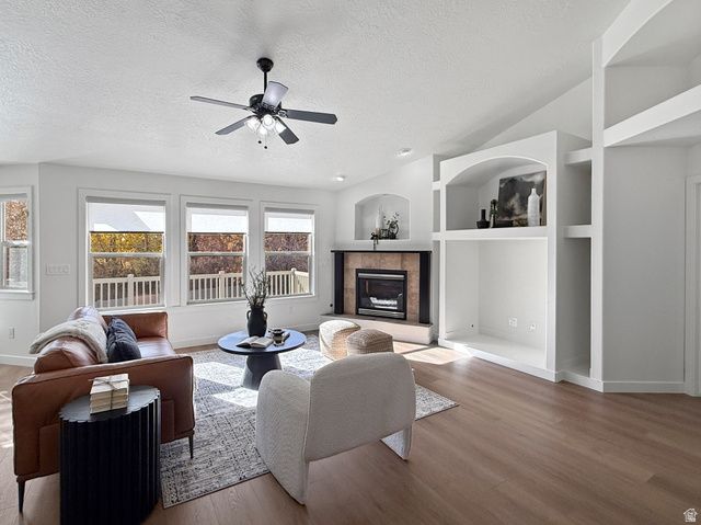 1459 E 5600 S, South Ogden, UT 84403