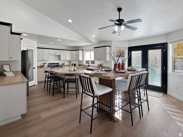 1459 E 5600 S, South Ogden, UT 84403