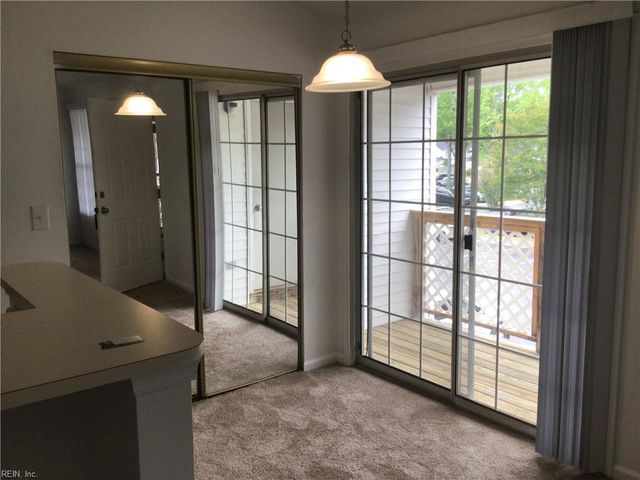 76 Emeraude Plage PL B, Hampton, VA 23666