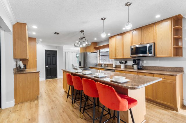 3301 NW 97th Terrace, Sunrise, FL 33351