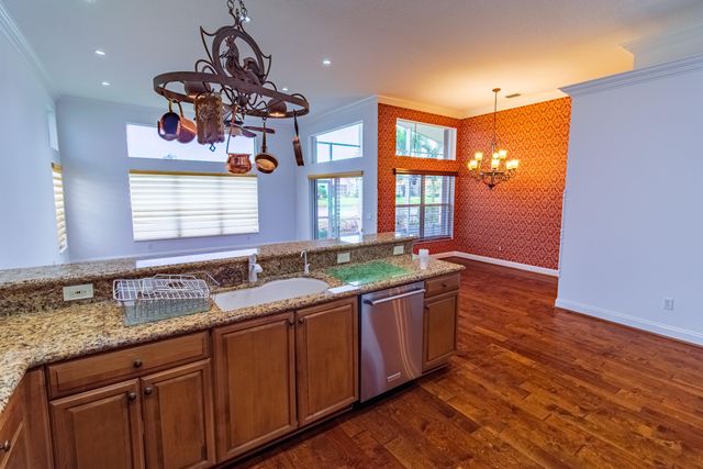 13658 Cambria Bay Lane, Delray Beach, FL 33446