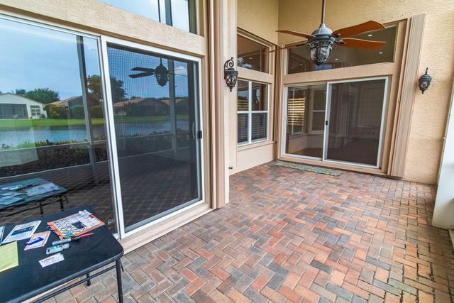 13658 Cambria Bay Lane, Delray Beach, FL 33446
