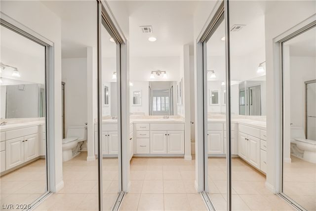4835 South Torrey Pines Drive 104, Las Vegas, NV 89103