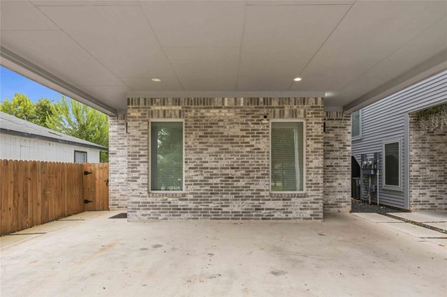 5330 Wenda Street A, Houston, TX 77033