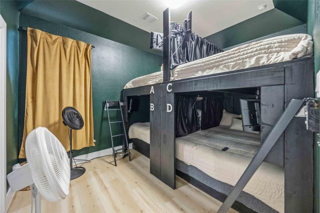 5330 Wenda Street A, Houston, TX 77033