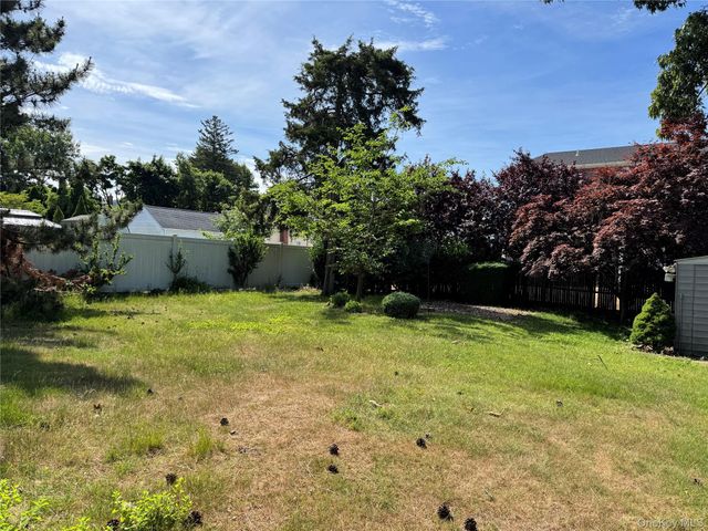 2350 Marlboro Street, East Meadow, NY 11554