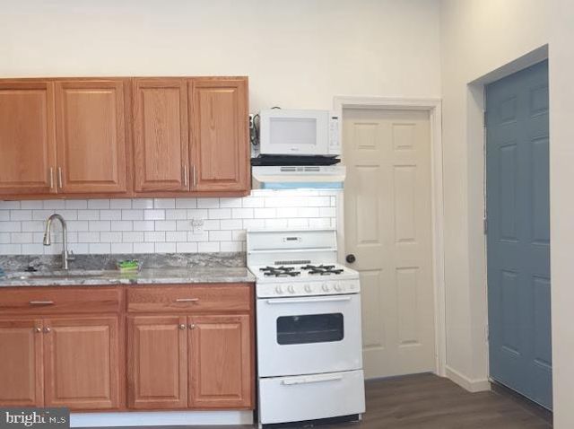 1951 E MONMOUTH ST, Philadelphia, PA 19134