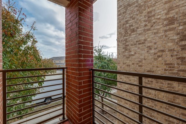 349 Tonga Street, Dallas, TX 75203