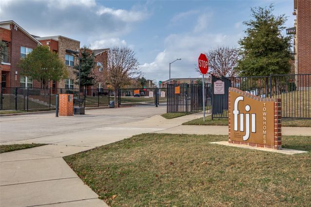 349 Tonga Street, Dallas, TX 75203