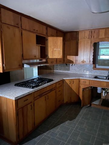 255 W Prairie St., De Valls Bluff, AR 72041