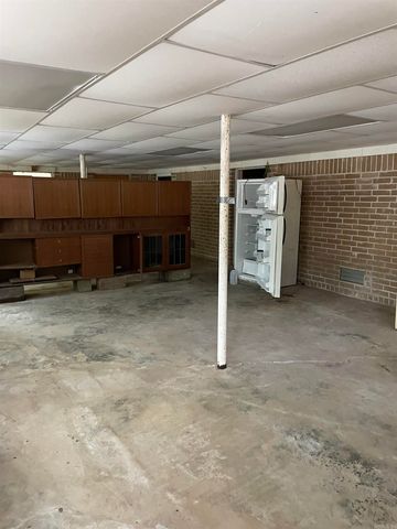 255 W Prairie St., De Valls Bluff, AR 72041