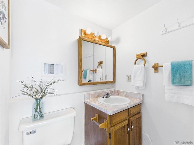6550 Benton St, Arvada, CO 80003