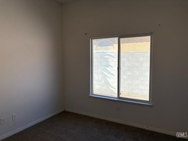 15849 Chateau Montelena Drive, Bakersfield, CA 93314