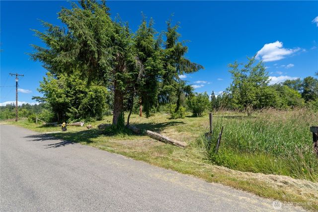 15817 91st Avenue NE, Arlington, WA 98223