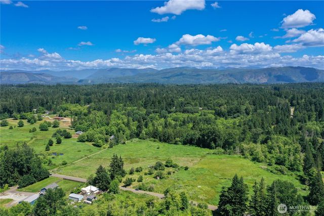 15817 91st Avenue NE, Arlington, WA 98223