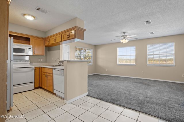 3230 Cumberland Road, 208, Ocean Springs, MS 39564