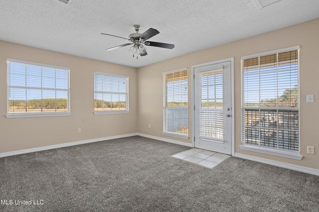 3230 Cumberland Road, 208, Ocean Springs, MS 39564
