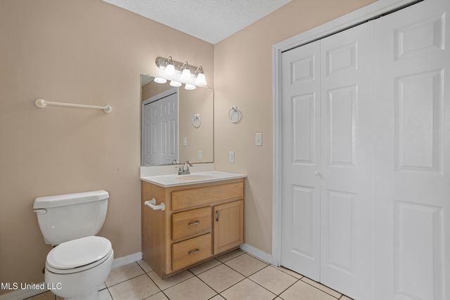3230 Cumberland Road, 208, Ocean Springs, MS 39564