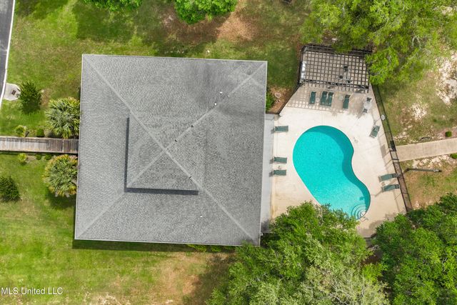 3230 Cumberland Road, 208, Ocean Springs, MS 39564