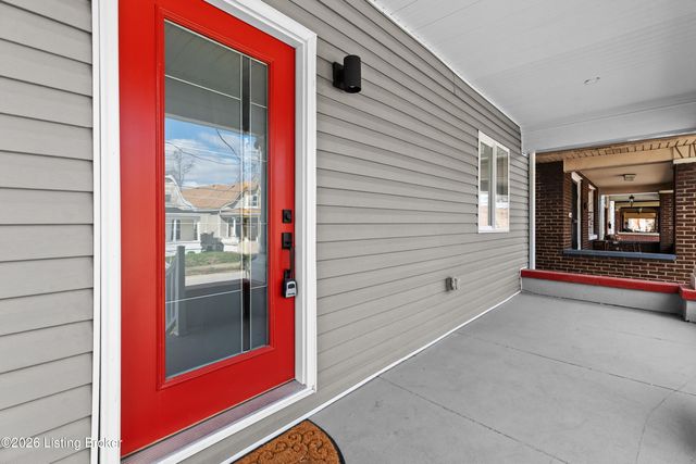 438 E Oak St, Louisville, KY 40203