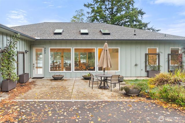 323 SE Stotsbery Rd, Shelton, WA 98584