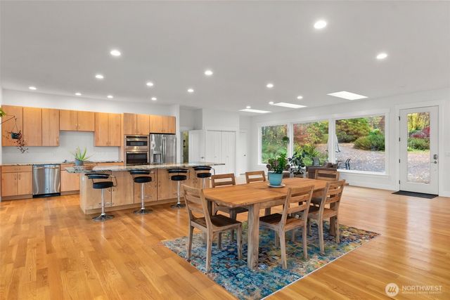 323 SE Stotsbery Rd, Shelton, WA 98584