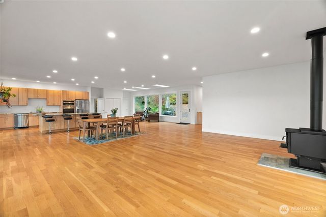 323 SE Stotsbery Rd, Shelton, WA 98584