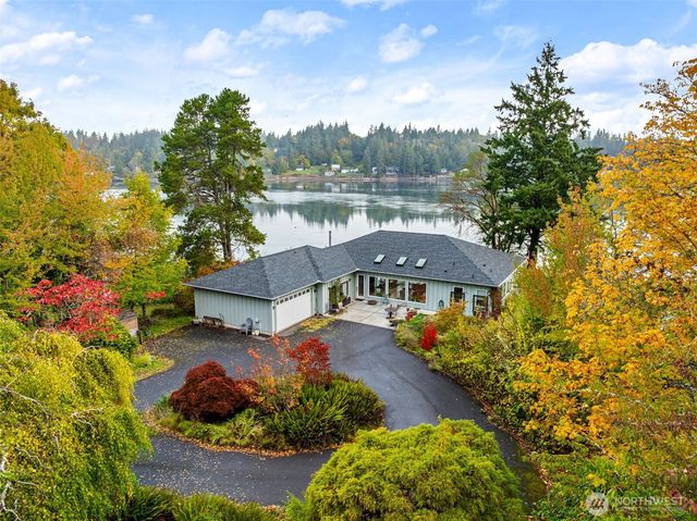 323 SE Stotsbery Rd, Shelton, WA 98584