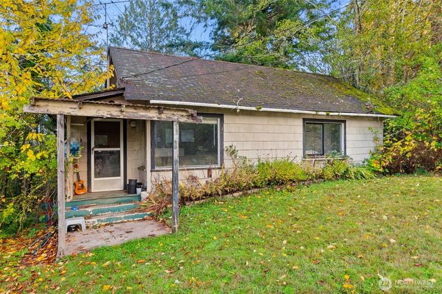 323 SE Stotsbery Rd, Shelton, WA 98584