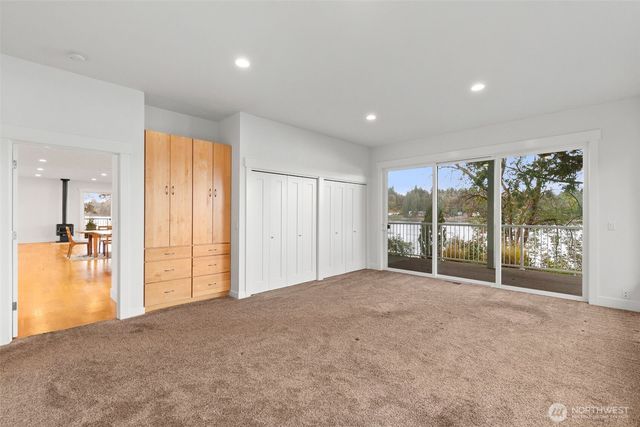 323 SE Stotsbery Rd, Shelton, WA 98584