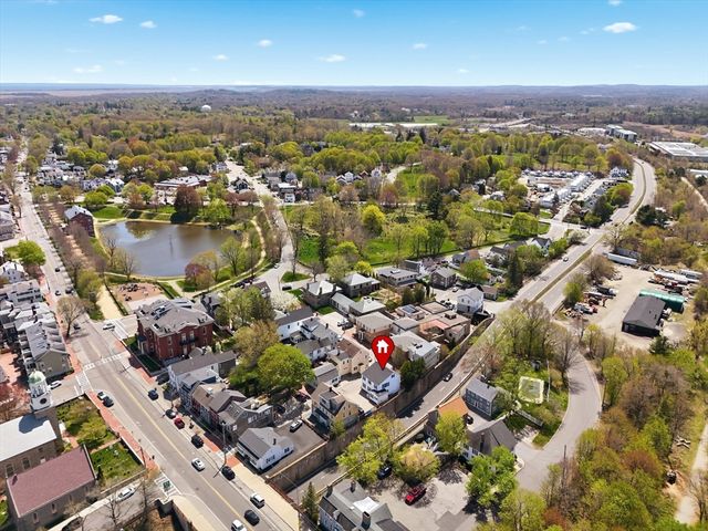 8 Vernon Ct, Newburyport, MA 01950