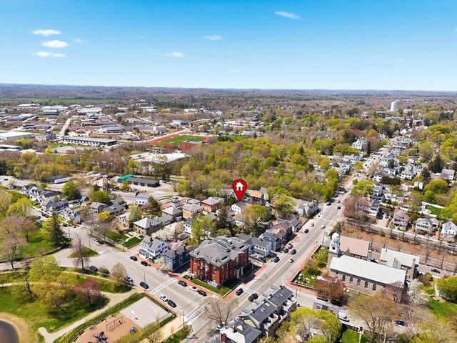 8 Vernon Ct, Newburyport, MA 01950