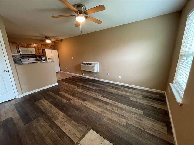 2010 Cypress Place B, Springdale, AR 72762