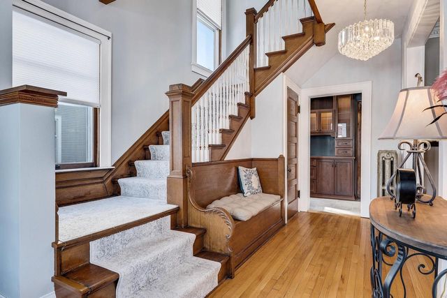 141 13th STREET S, La Crosse, WI 54601