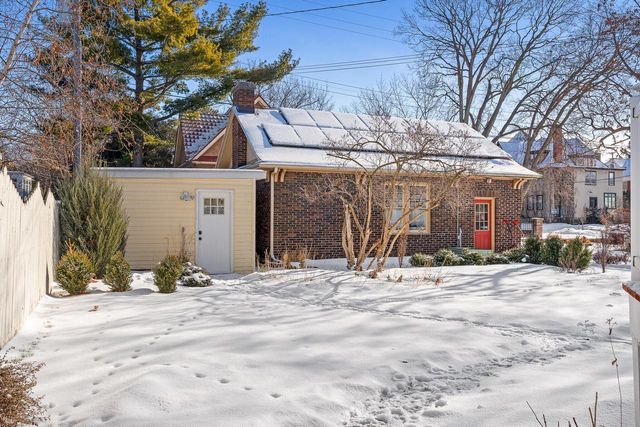 141 13th STREET S, La Crosse, WI 54601