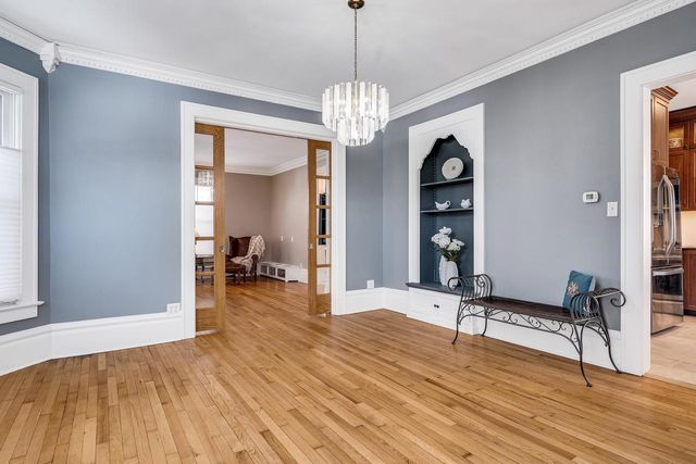 141 13th STREET S, La Crosse, WI 54601