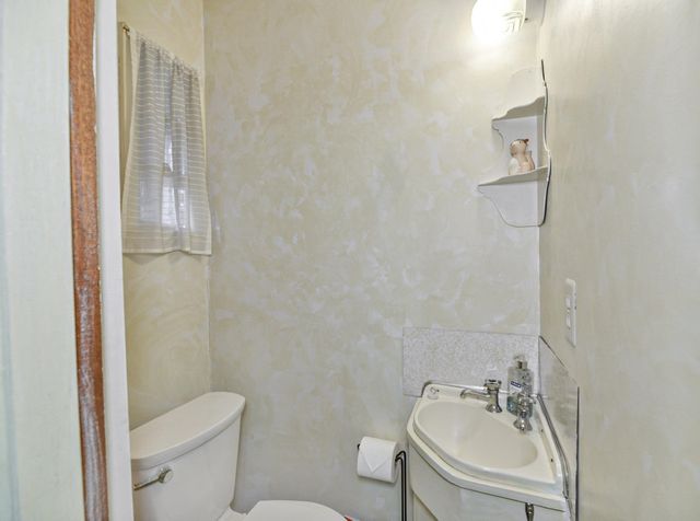 1817 S Maple Blvd, Spokane, WA 99203