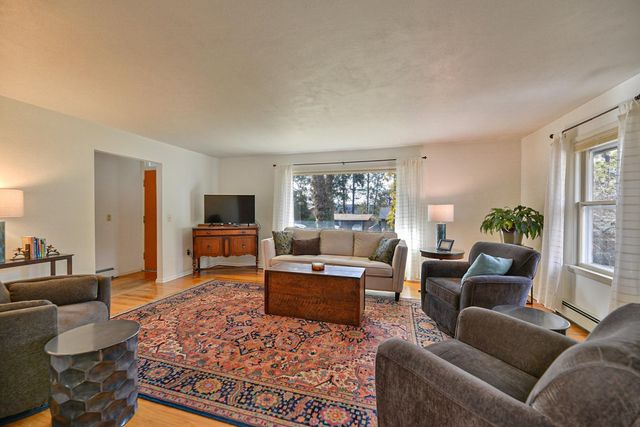 1817 S Maple Blvd, Spokane, WA 99203