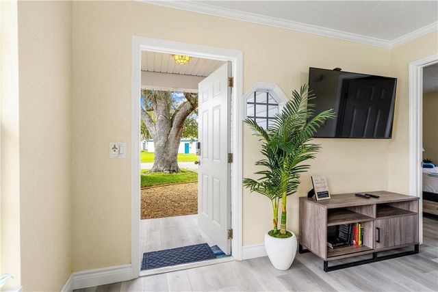 1510 3rd Court, Vero Beach, FL 32960