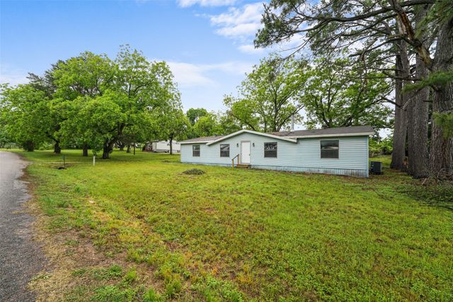 2300 Pecan Valley, Cleburne, TX 76031