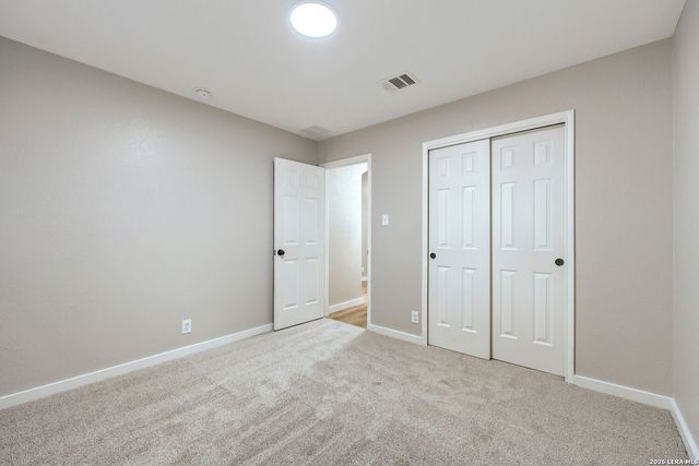 533 TOM KEMP DR, New Braunfels, TX 78130
