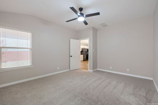533 TOM KEMP DR, New Braunfels, TX 78130