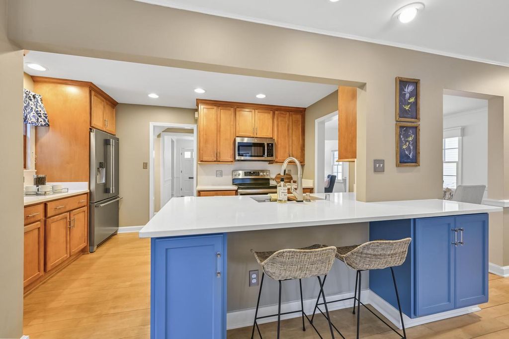 property-img