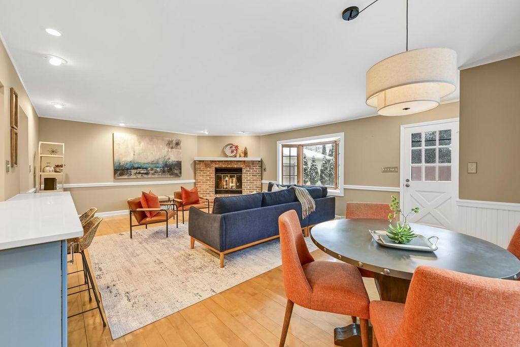 property-img