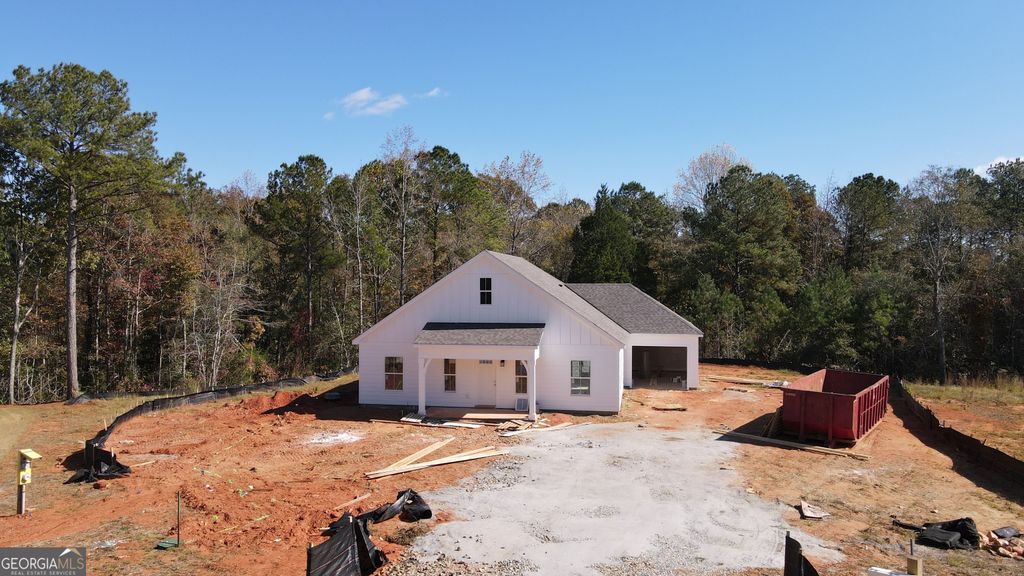 280 Young Lane, Hamilton, GA 31811