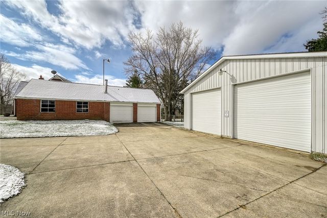 8157 State Route 43, Streetsboro, OH 44241