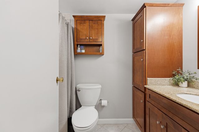 1100 Salem Street 32, Lynnfield, MA 01940
