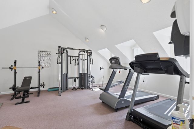 1100 Salem Street 32, Lynnfield, MA 01940