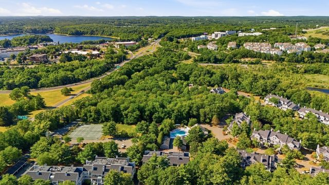 1100 Salem Street 32, Lynnfield, MA 01940