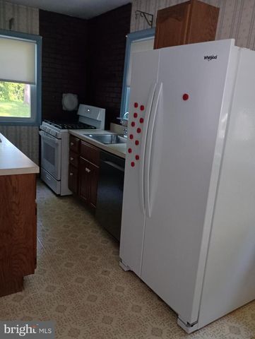 303 WYNNEWOOD RD, Trenton, NJ 08628